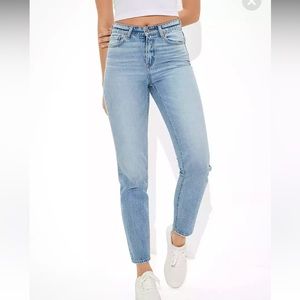 American Eagle AE V-Rise Mom Jean Size US 4 Long
